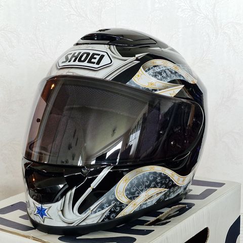 Shoei Qwest mc hjelm