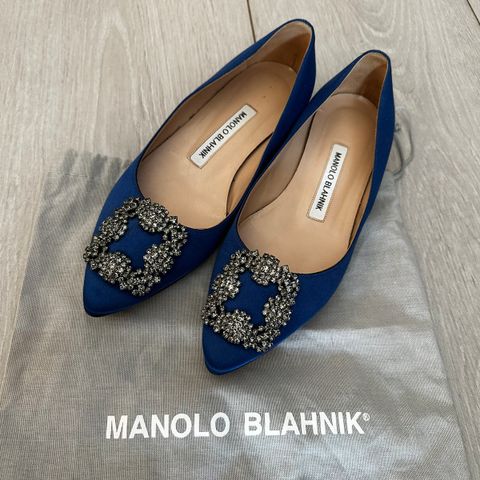 Manolo Blahnik Hangisi (35.5)