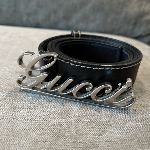 Gucci Black Leather Script belte størrelse 95