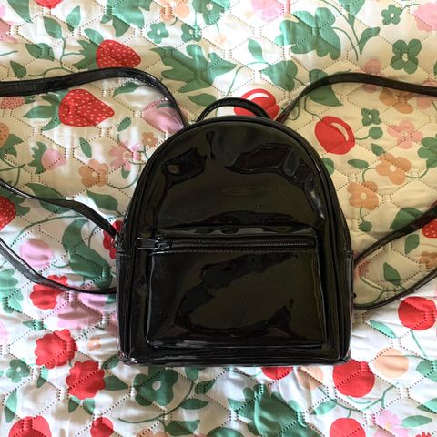 Svart latex mini ryggsekk / backpack