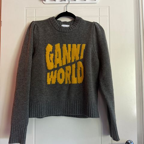 Ganni world genser