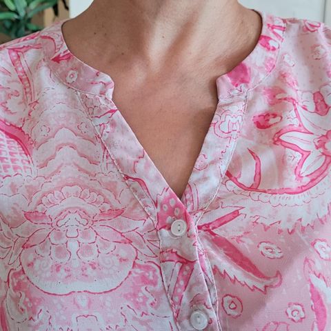 Vavite Pink Paisley blouse.