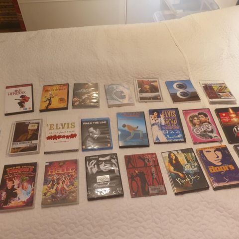 61 musikkdvd og Blu-rayfilmer til salgs!