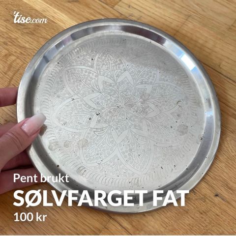 Sølvfarget Fat