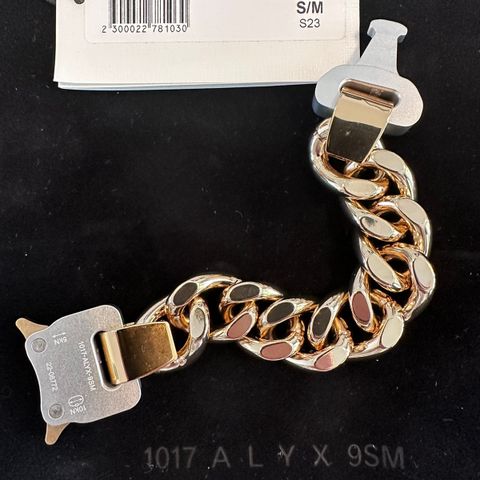 1017 ALYX 9SM Armbånd