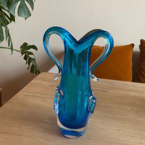 Aquablå vintage vase