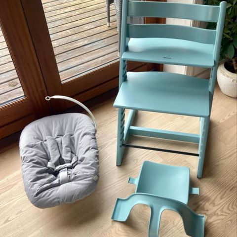 Aqua blue stokke tripp trapp stol. Komplett!