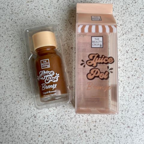 The Beauty Crop Juice Pot Liquid Bronzer