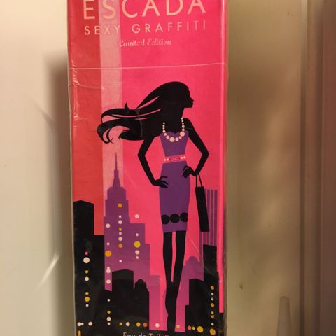 ESCADA.  Sexy Graffiti.  100 ml. Edt.  Ny i folie.  2011-versjon.