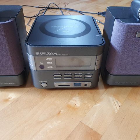 Retro stereo hi-fi system med CD MP3 radio SD-kort