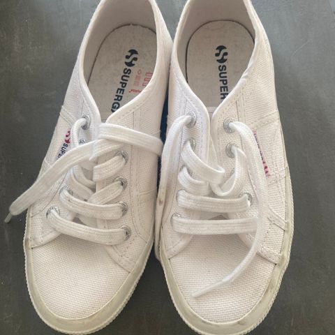 Superga str 35