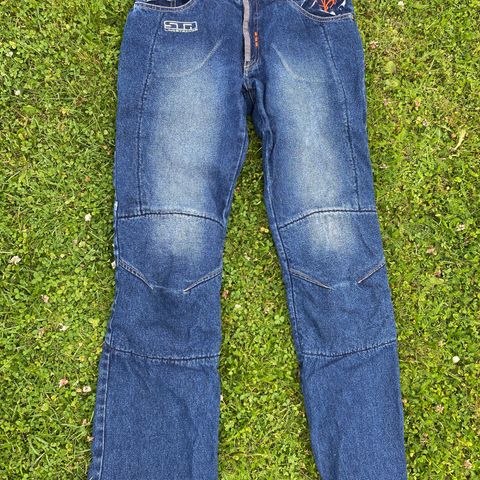 MC bukse str S, jeans fra Lindstrand
