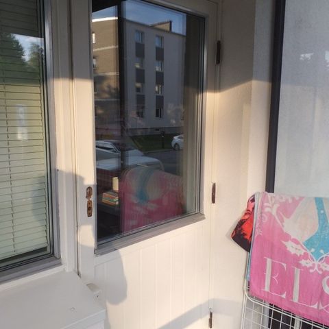 Annonsebilde