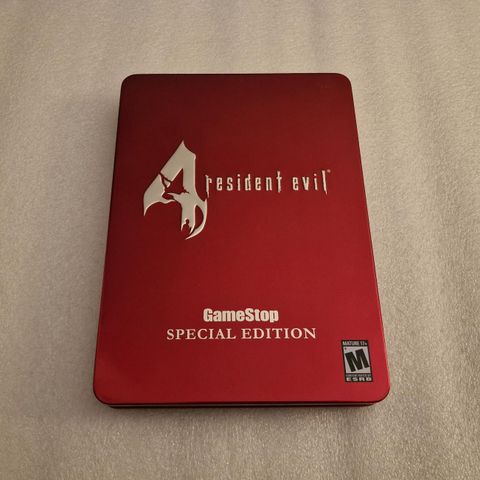 Resident Evil 4 Nintendo Gamecube Gamestop Special Edition NTSC