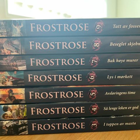 Frostrose Nr. 3,5,6,7 og 9 for tilsammen 50,-. (Elisabeth Hammer)