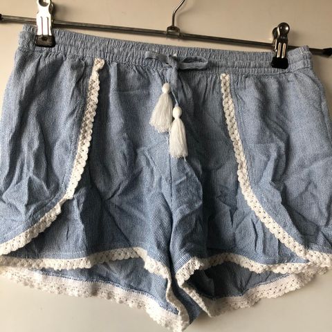 Shorts til jente størrelse 11-12 år