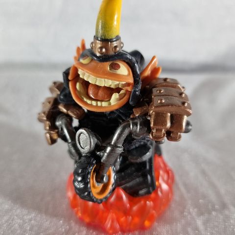 Hog Wild Fryno Skylander