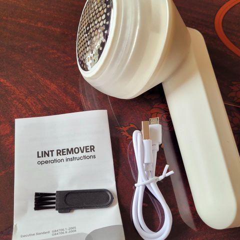 Lint remover