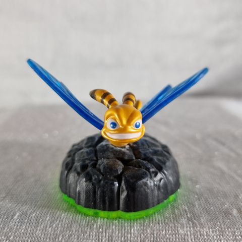 Sparx Dragonfly Skylander