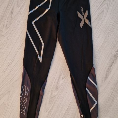 2XU trenings tights XS