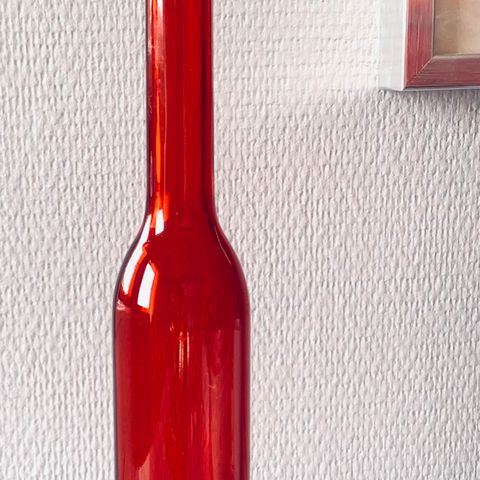 Rød ♥️ elegant flaske / fin vase