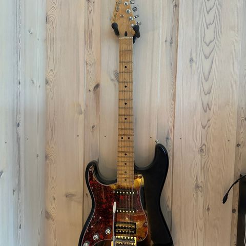 NY PRIS-skal bort! Fender Stratocaster Mexico lefty