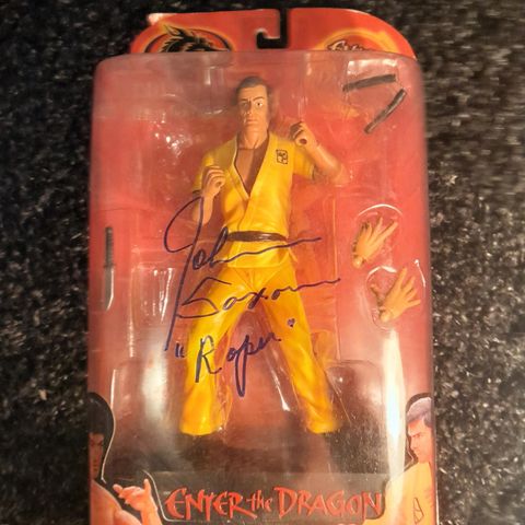 SIGNERT! Roper action figur spilt av: John saxon (Enter the dragon)