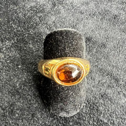 Vintage ny ring fra Nina Ricci