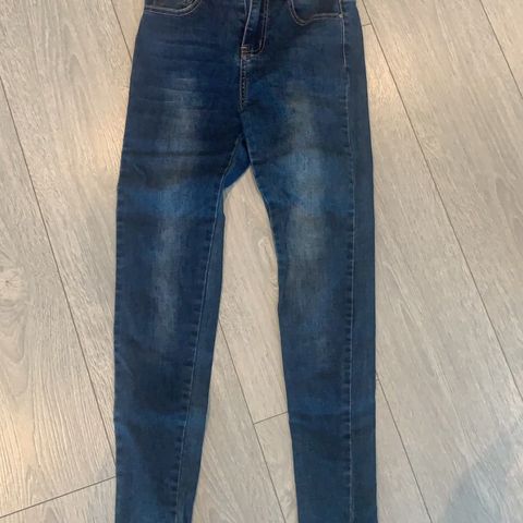 jeans ( selges stk pris eller samlet)