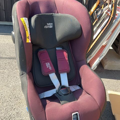 Britax max way plus