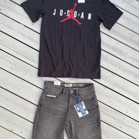 Nytt! Nike jordan t-skjorte og myk dongeri shorts fra Blend. Str S