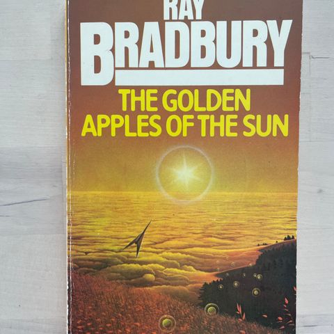 Ray Bradbury «The golden apples of the sun»