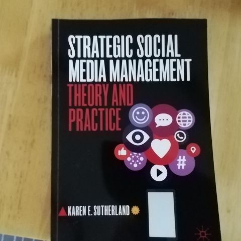 Strategi social media manangement