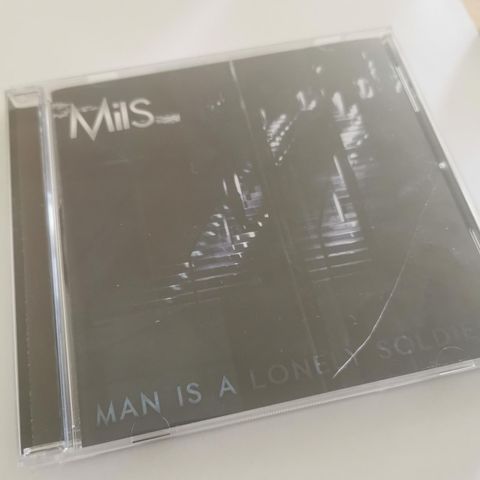 Mils - Man Is A Lonely Soldier (CD)