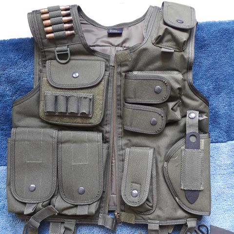 Tactical vest til airsoft / softgun