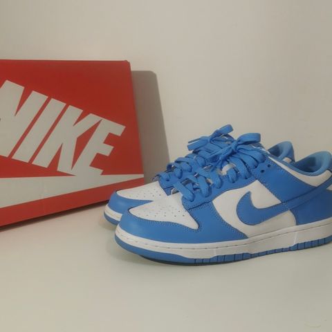 Nike Dunk Unc