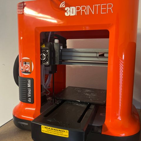 3d printer - XYZ da Vinci mini