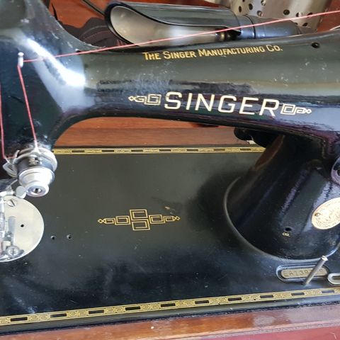 SINGER sewing machine symaskin 201K EA139399 October 1935