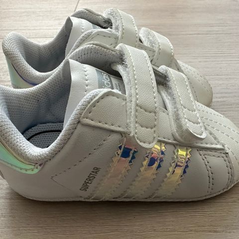 Adidas superstar str 18