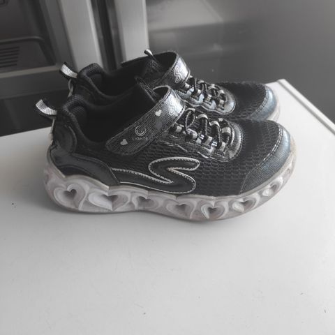 Skechers s-light sblinkesko 32