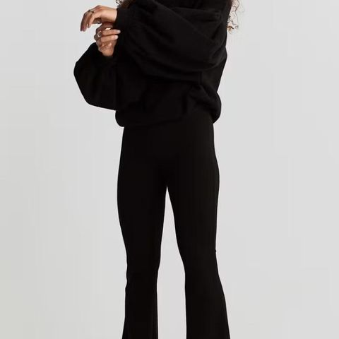 Flare petite jersey trousers Ginatricot Str S