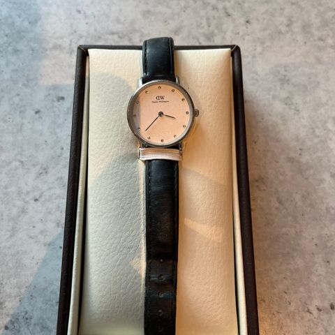 Daniel Wellington Sheffield Watch