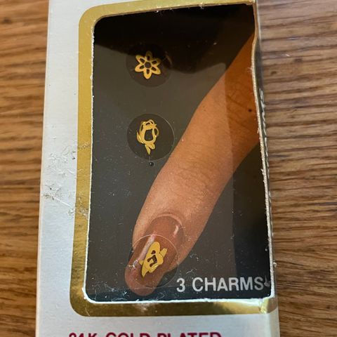 Lee nail charms 24 K gold plated, pynt til negler