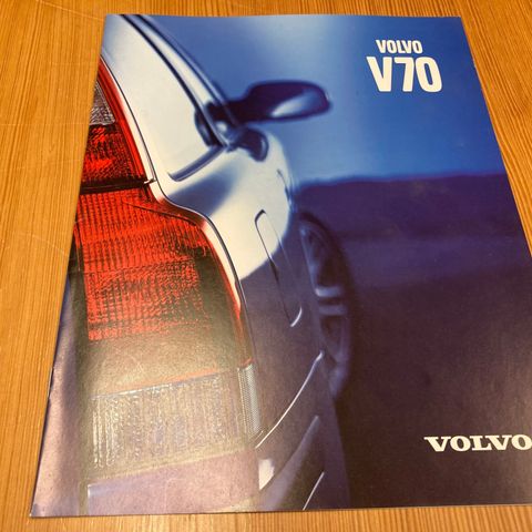 BILBROSJYRE - VOLVO V70 - 2000