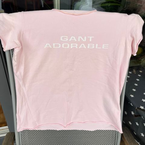GANT adorable lys rosa T-skjorte