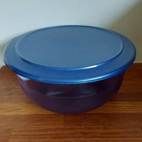 Tupperware  6liter.