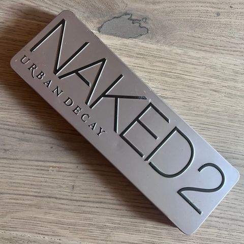 Urban Decay Naked 2