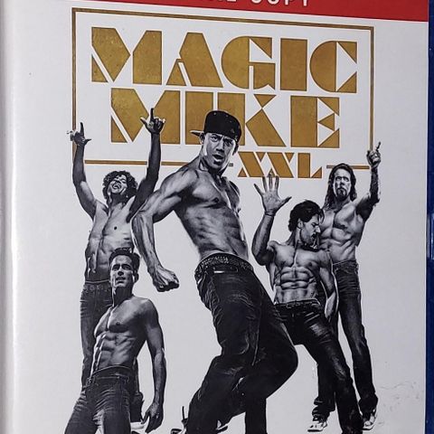 2 BLU RAY.MAGIC MIKE 1 & 2.