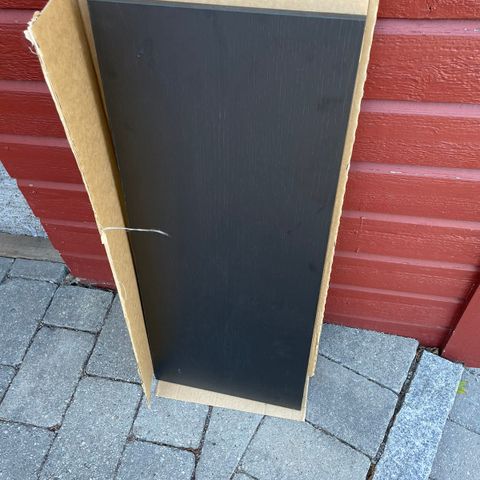 FOSSBAD SVART SKAPDØR 71.5X29.5