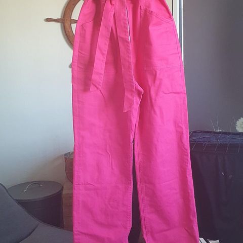 Nydelig Rosa Jumpsuites 600,-